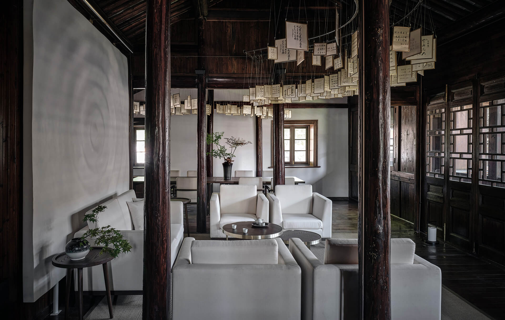 Thiết kế nhà ở theo phong cách Chinese - Trung Hoa sử dụng các vật liệu tự nhiên
