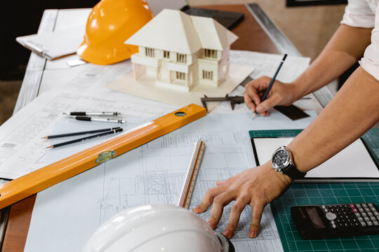 thiết kế bản vẽ phù hợp cho ngôi nhà 